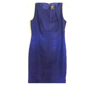 Taylor dress size 6- perfect condition
